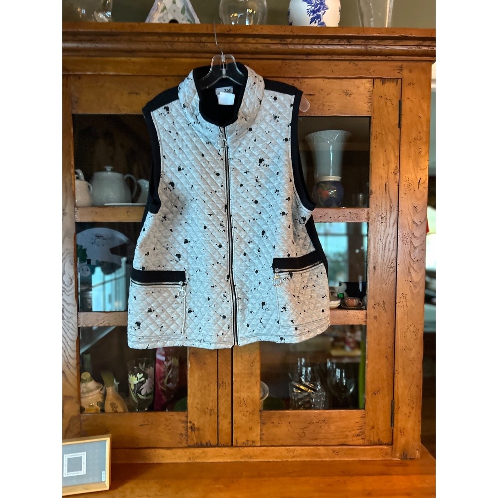 EUC Zoe By Michael Phillips Gray Black Zip Sweater Vest Sz XL
